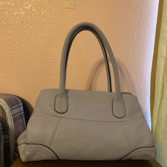 B. Makowsky leather purse/sarchel - Picture 4 of 8